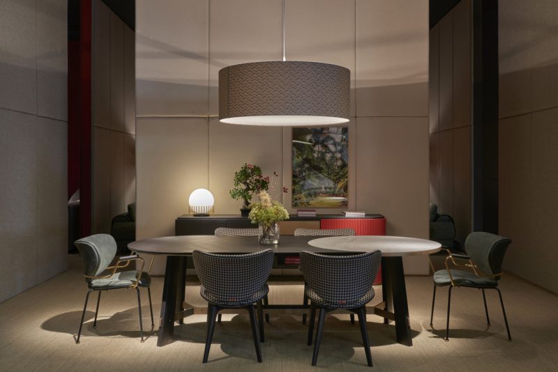Opera dining table - Image 3