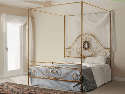 Elisabetta Wrought iron canopy bed by Tonincasa