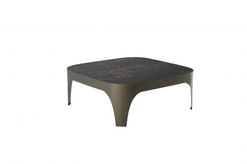 Modi square coffee table by Tonincasa