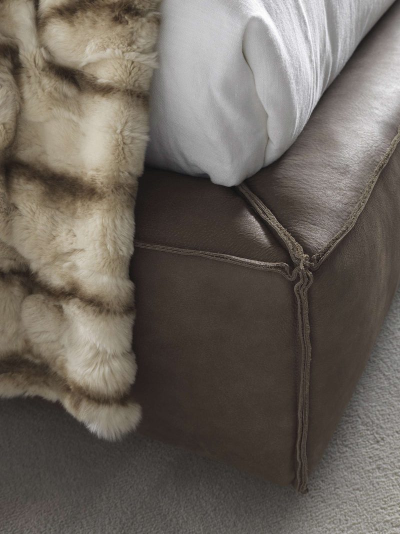 Cubic bed with fabric or leather - Image 4