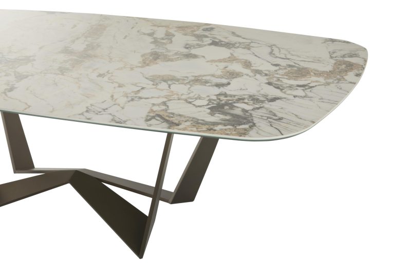 Reverse dining table by Tonincasa - Image 2