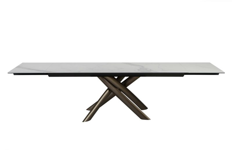 Style dining table by Tonincasa