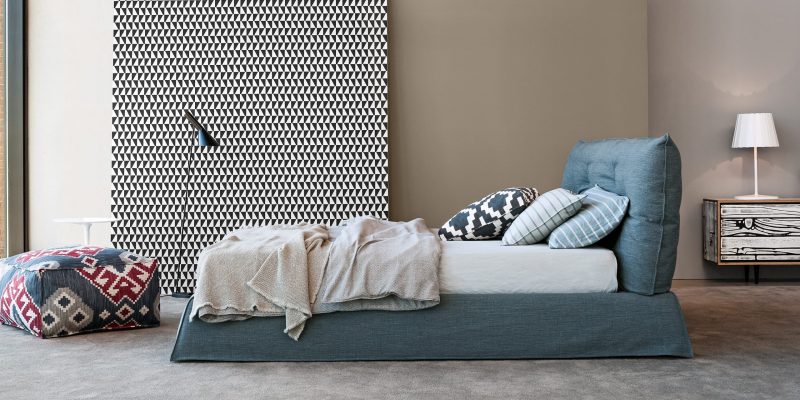 Aspen bed by Flexteam
