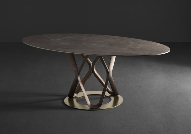 V6 table dining table by Colico - Image 6