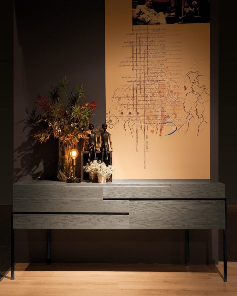 Coral TV stand with drawers - Image 9