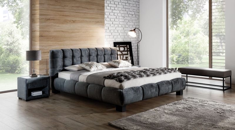 Belly bed with storage box
