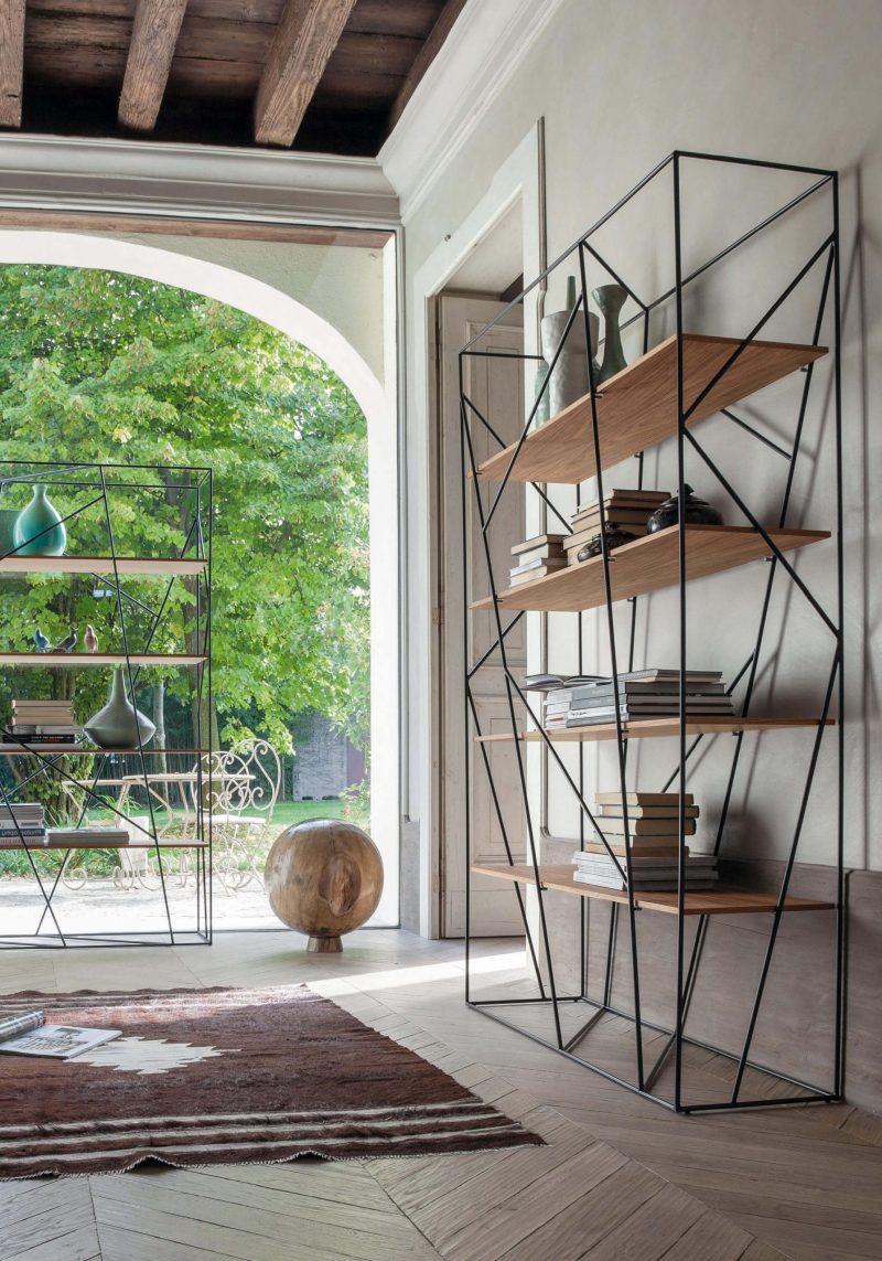 Naviglio bookcase by Tonincasa