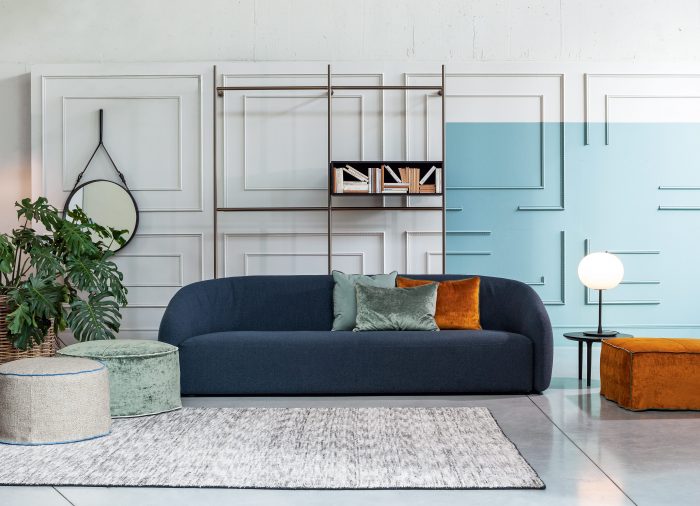 Globe 3 seater sofa by Flexteam