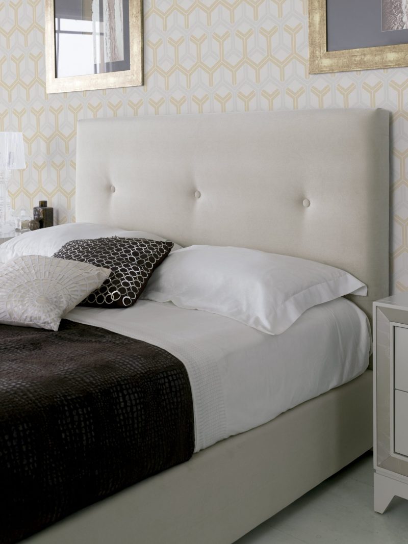 Lourdes bed by Dupen - Image 3