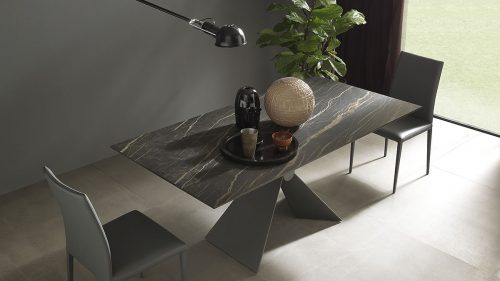 Sintesi dining table by Altacom