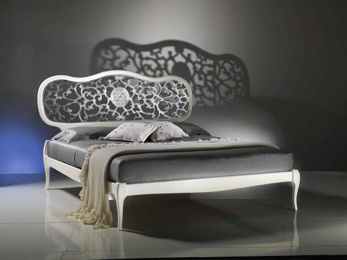 Novecento ivory-white bed