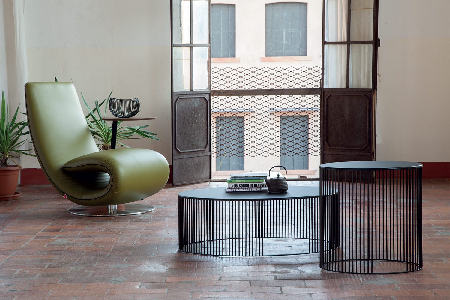 Andra coffee table by Tonincasa - Image 3