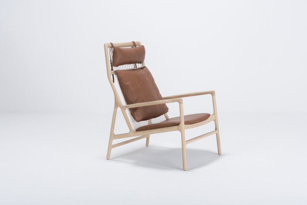 Dedo solid wood lounge chair