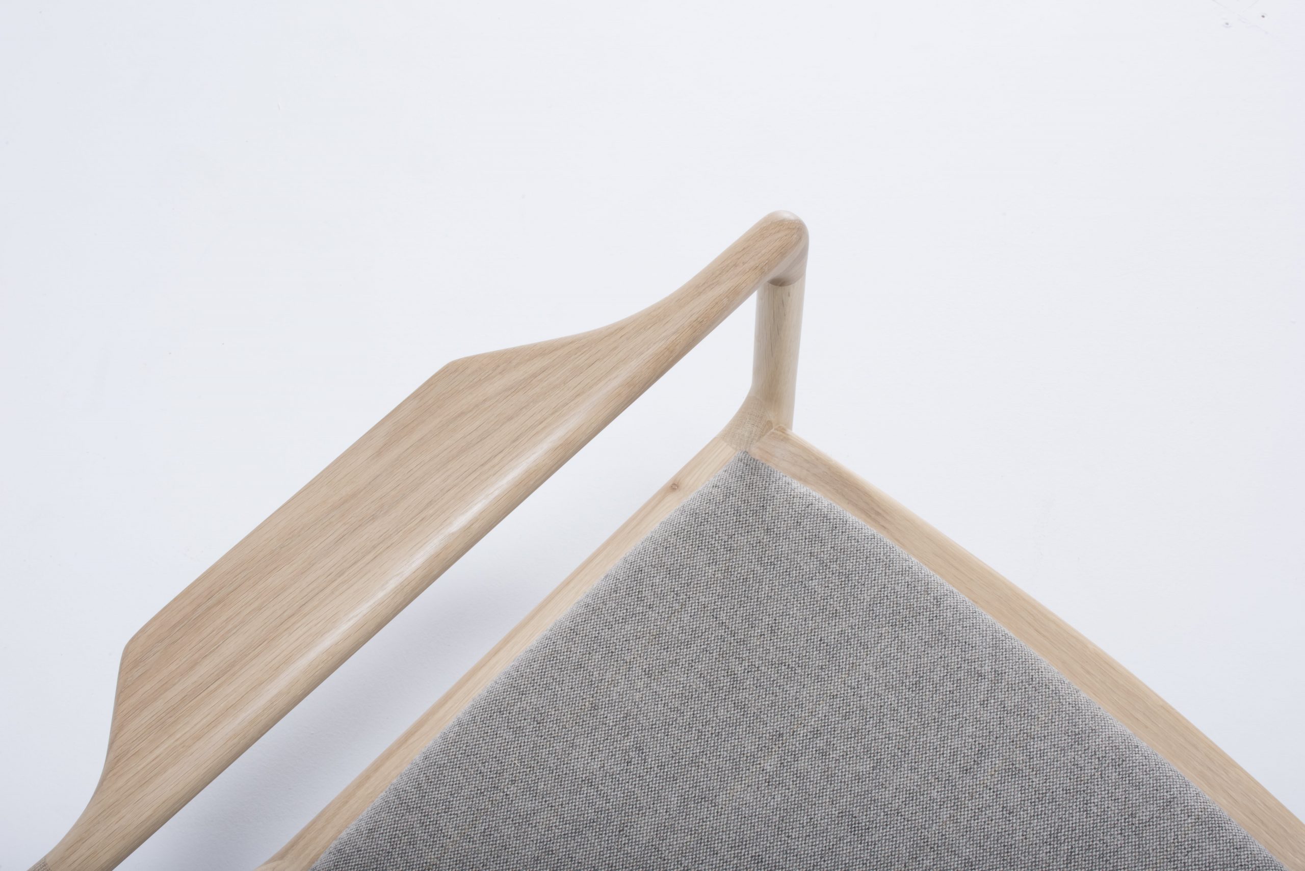 Dedo fabric lounge chair - Image 6