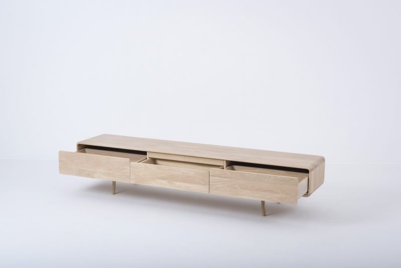 Fawn solid wood lowboard 3 drawers - Image 4