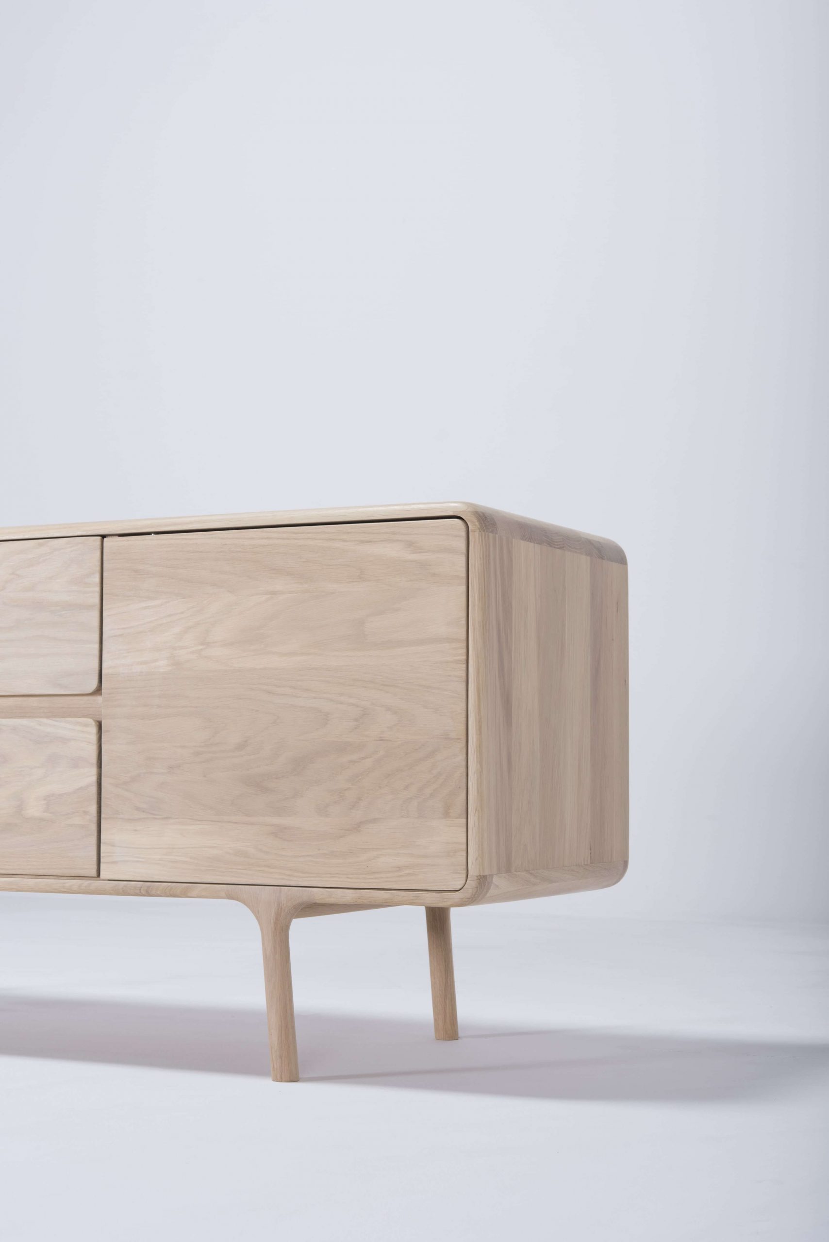 Fawn solid wood sideboard - Image 8