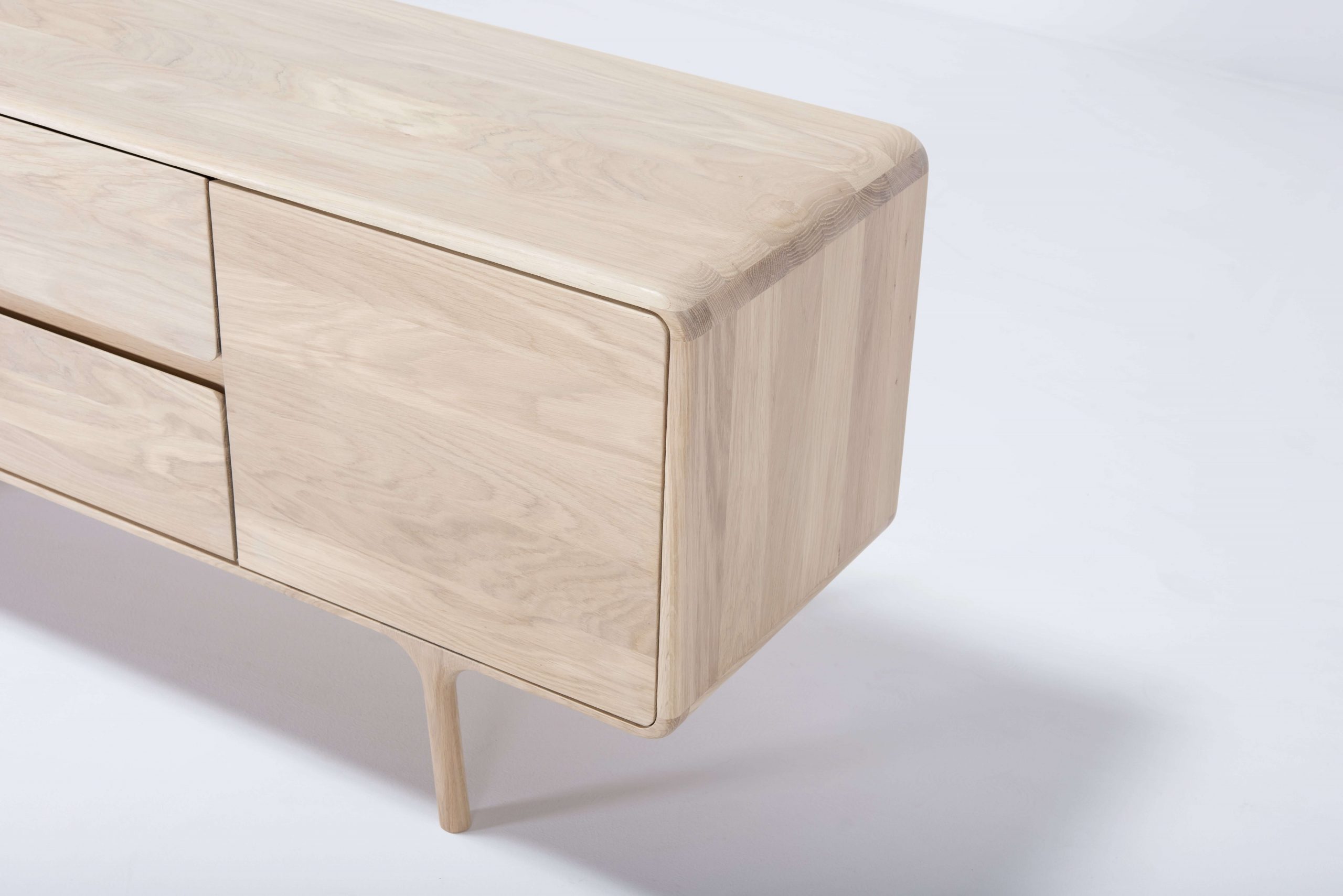 Fawn solid wood sideboard - Image 5