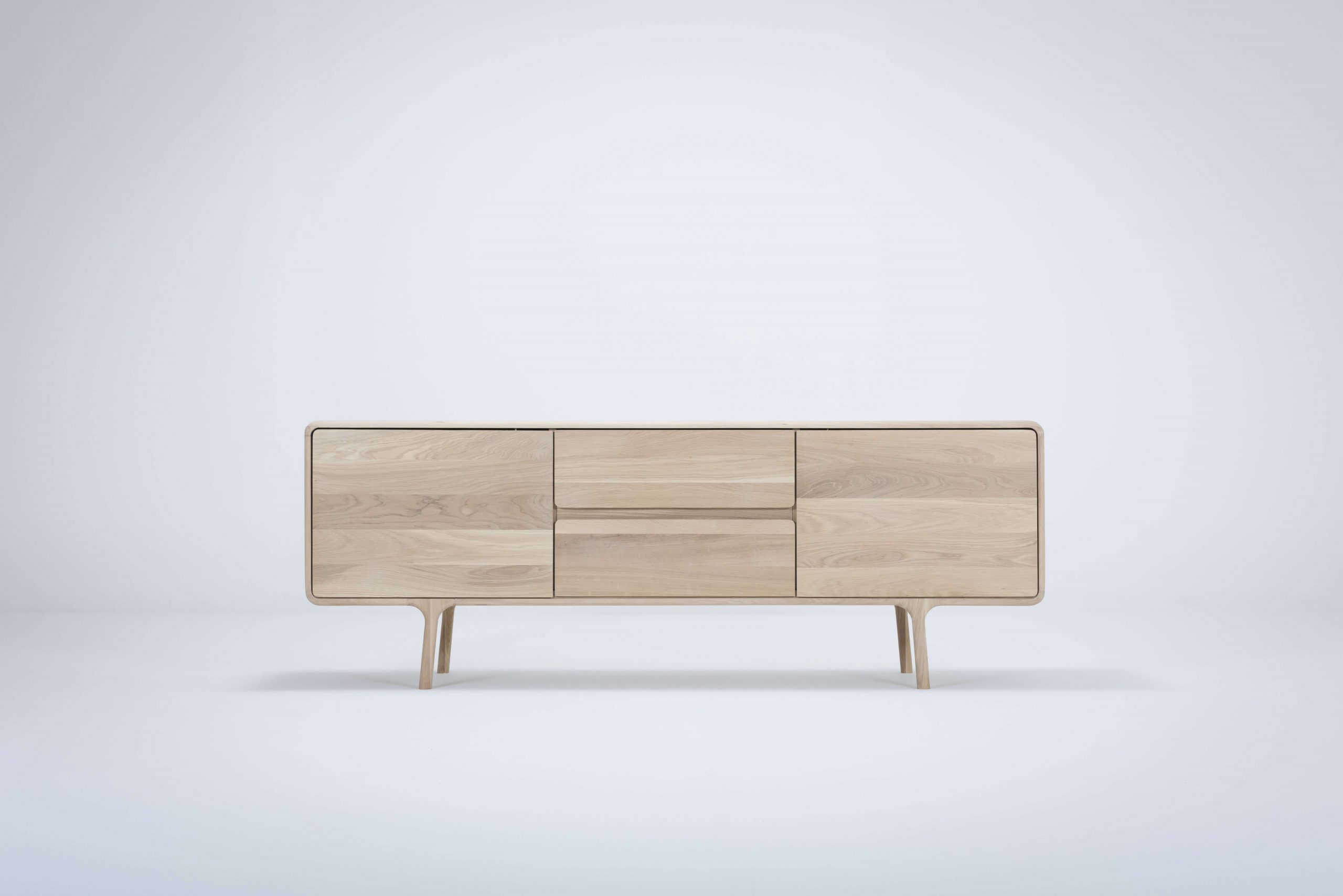 Fawn solid wood sideboard - Image 3