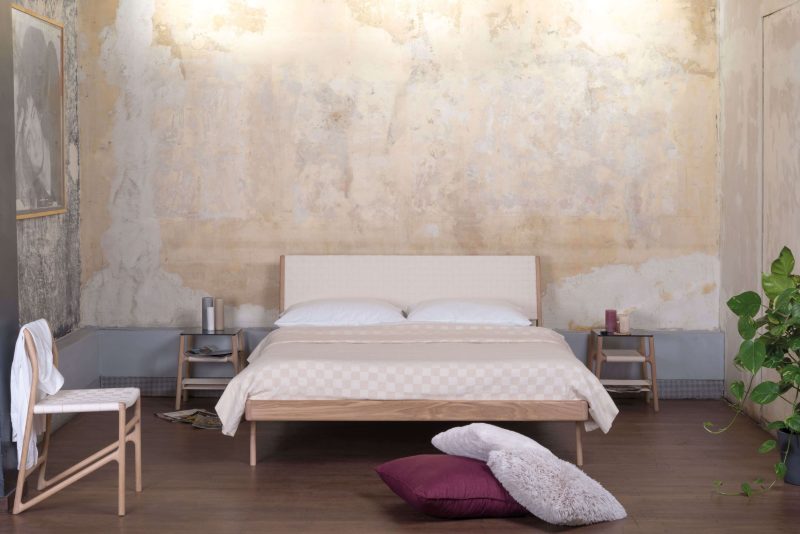 Fawn solid wood bed - Image 5