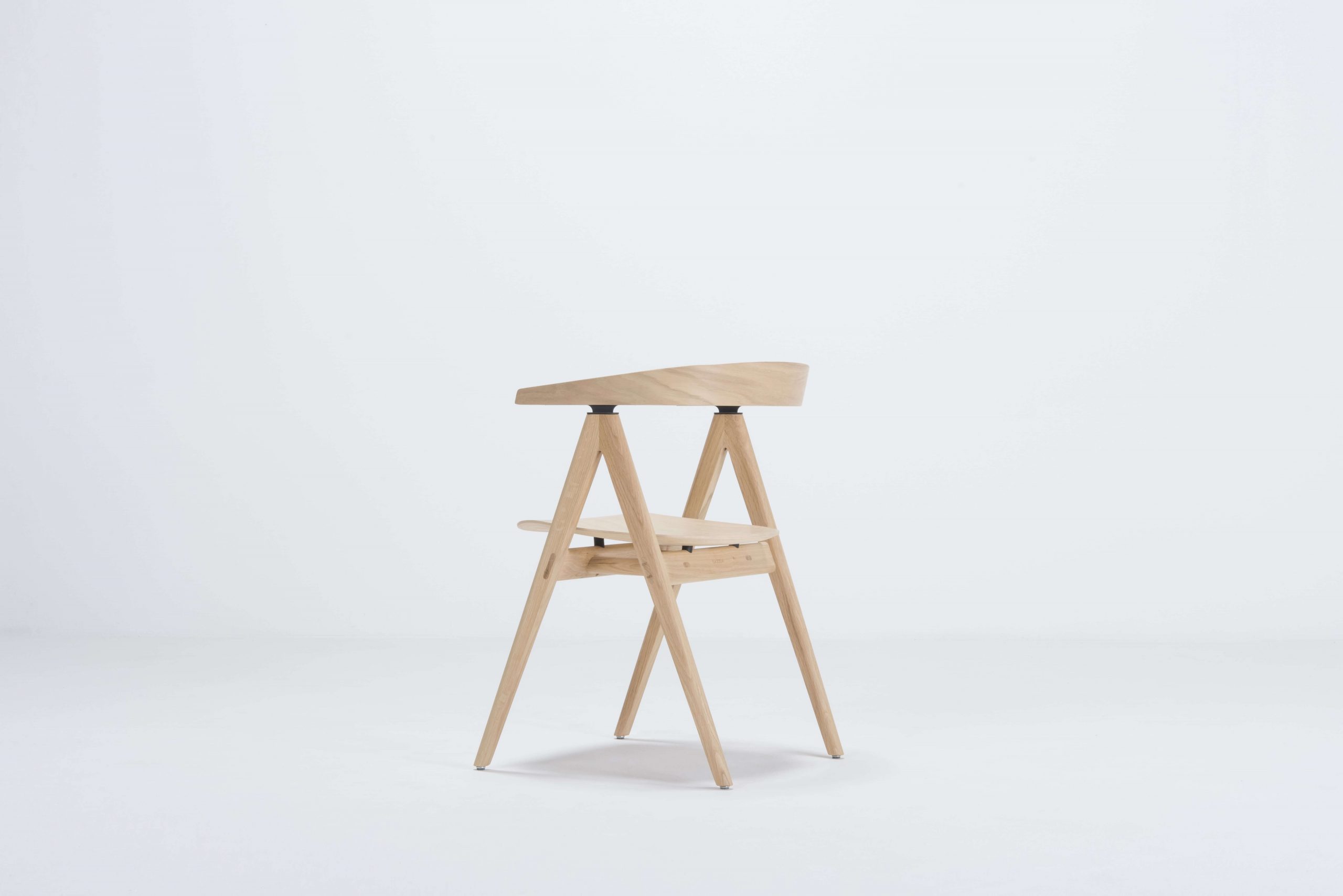 Ava wood chair - Image 4