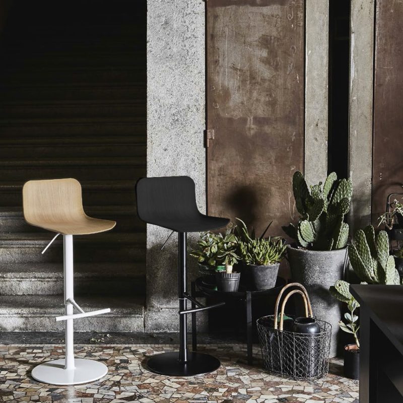 Dandy swing bar stool by Colico - Image 3