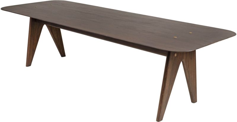 Isoko dining table