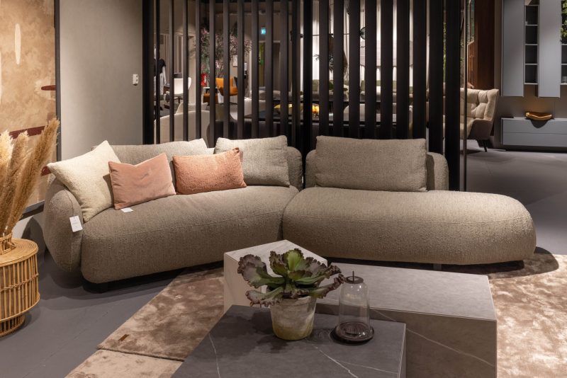 Orca curved sectional sofa by Furninova - Image 6
