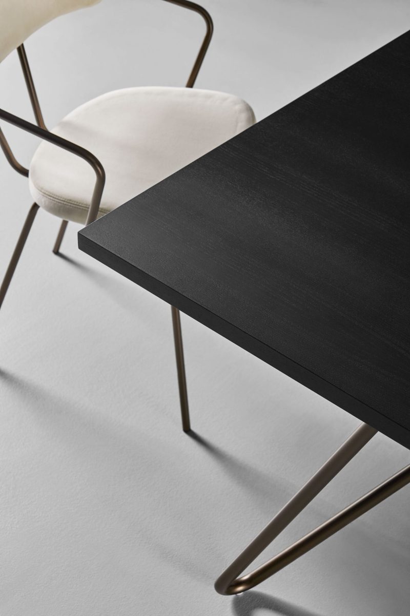 Italian rectangular wood top dining table by Colico - Image 3