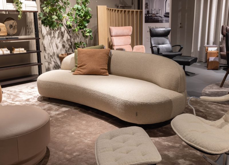 Aria rounded curved corner sofa by Furninova - Image 7