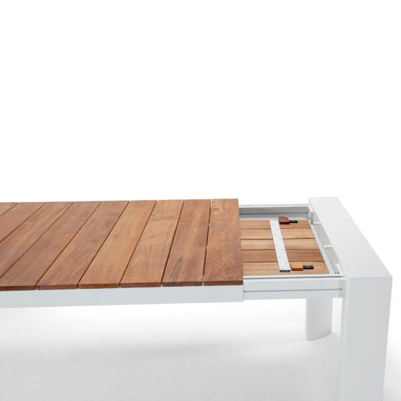 Top extendable outdoor table by Idol - Image 5