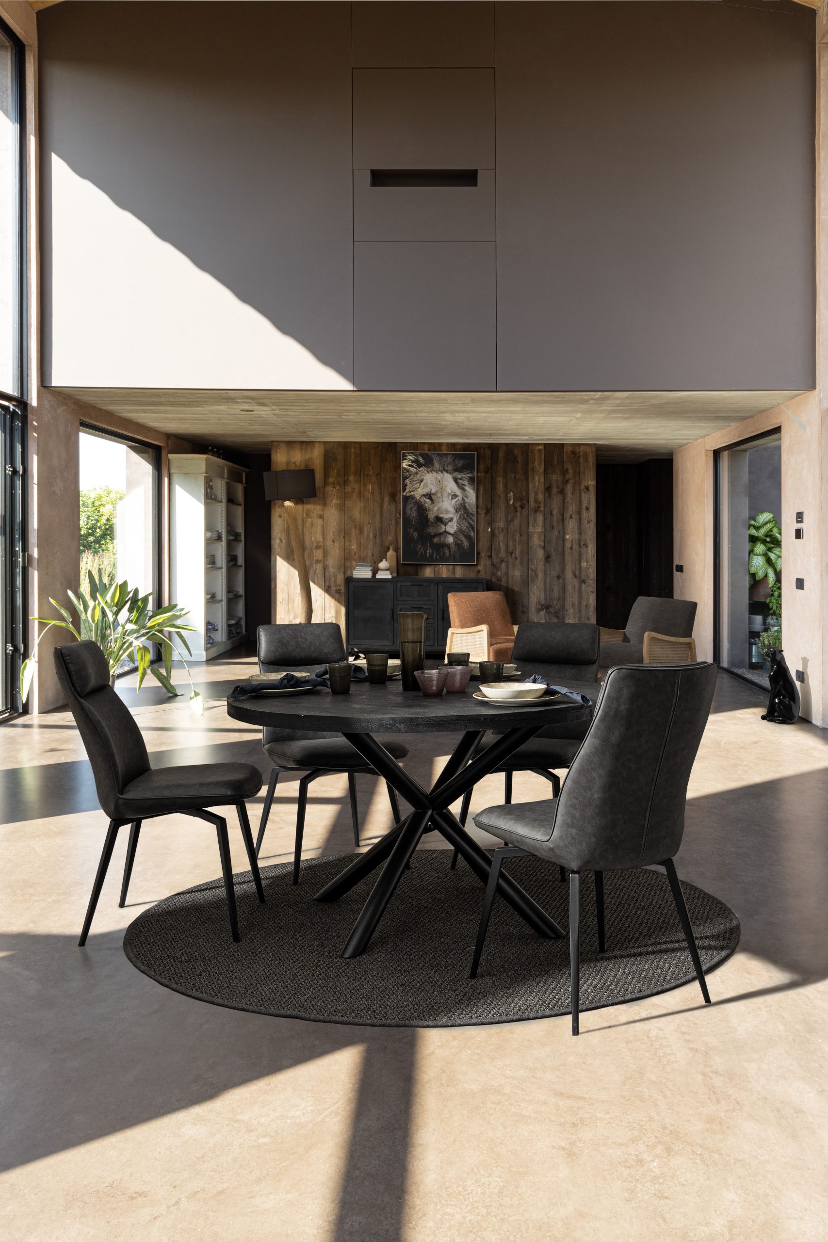 Hastings round dining table by Bizzotto - Image 8