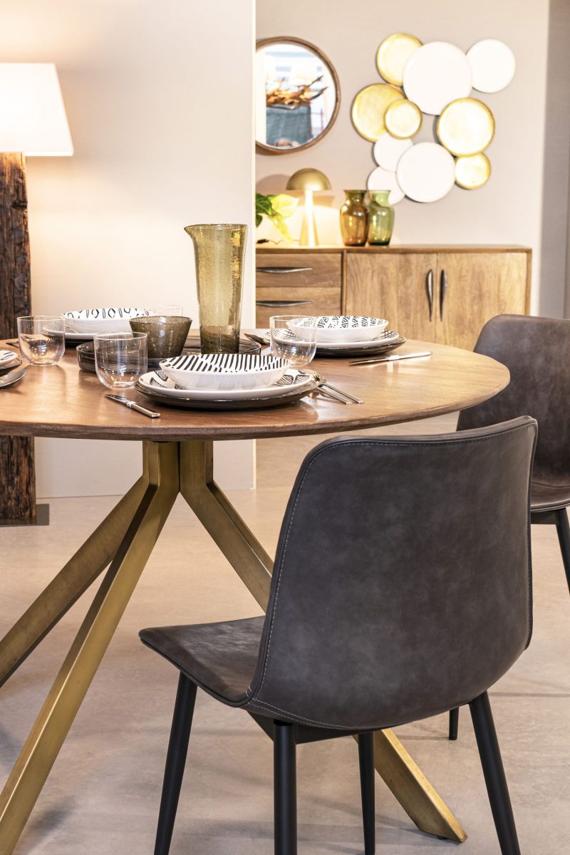 Sherman wood round dining table by Bizzotto - Image 6