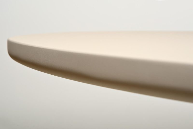 Apolo Wave dining table by De-code - Image 5