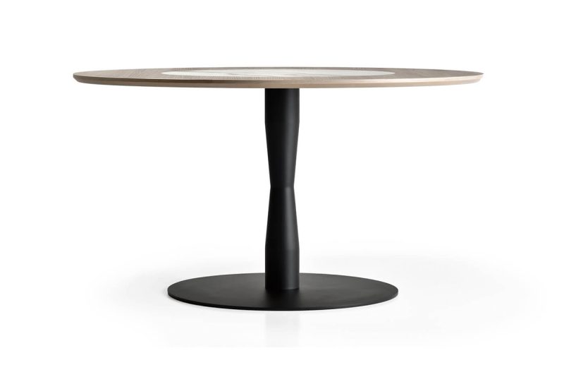 Aristo round dining table by De-code - Image 2