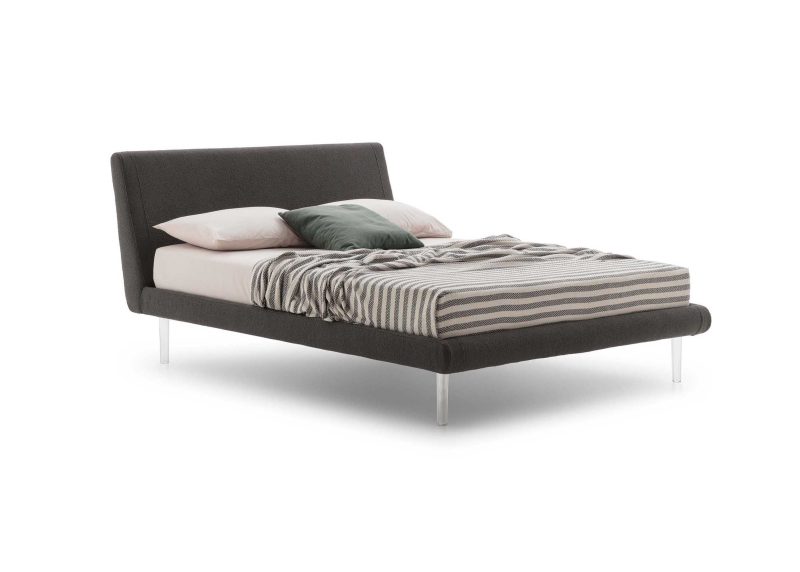 Metropolitan bed by LeComfort