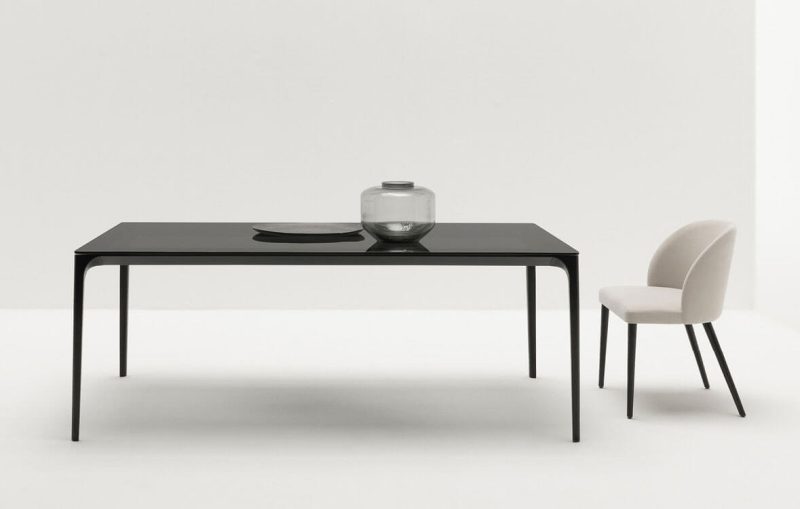Easy dining table with fixed rectangular top by Giorgiocasa