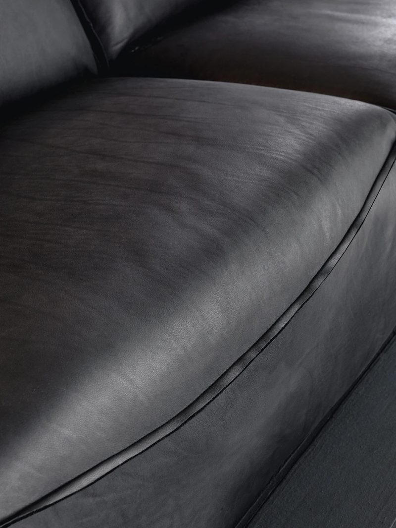Cambridge leather sofa by Devina Nais - Image 3