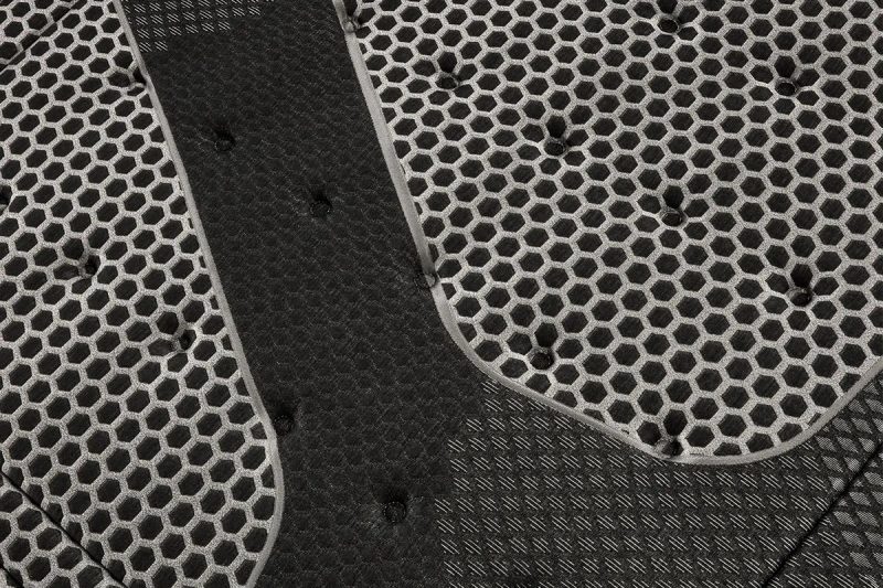 Black Box Black Edition mattress by Dupen - Image 4