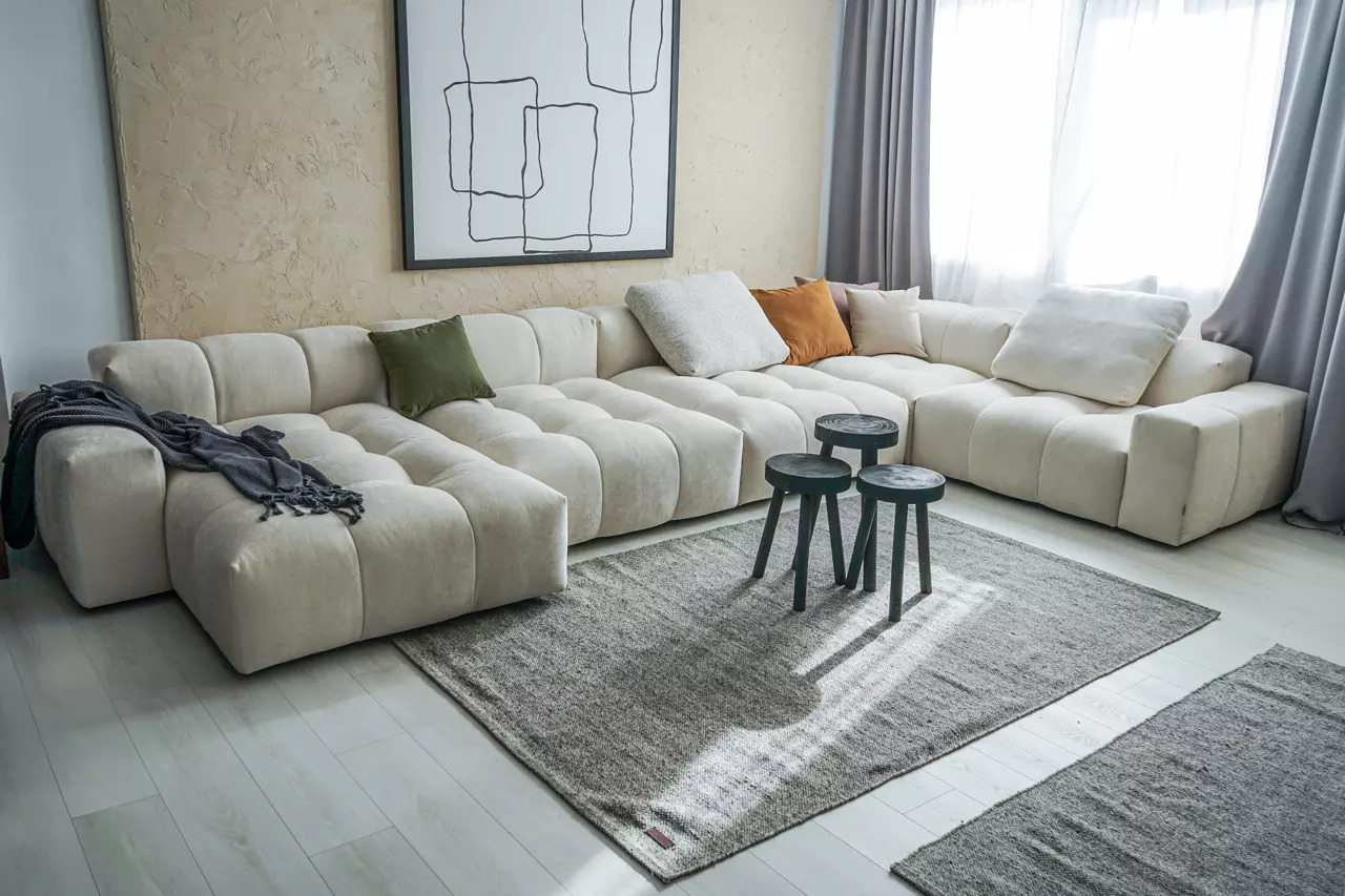 Gambit sectional sofa by Furninova