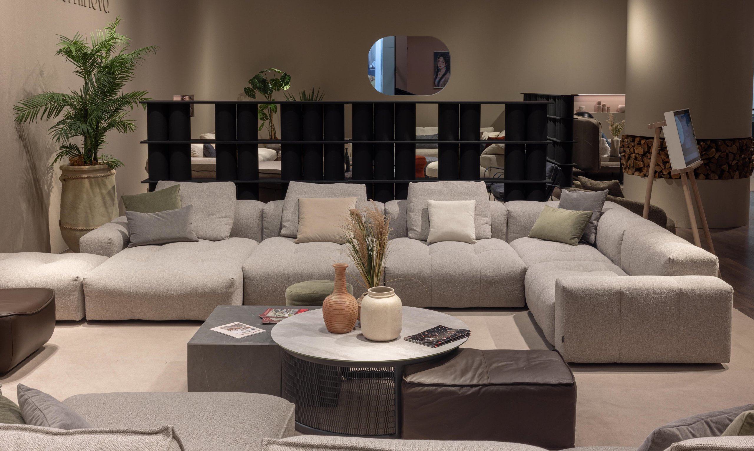 Gambit sectional sofa by Furninova - Image 6