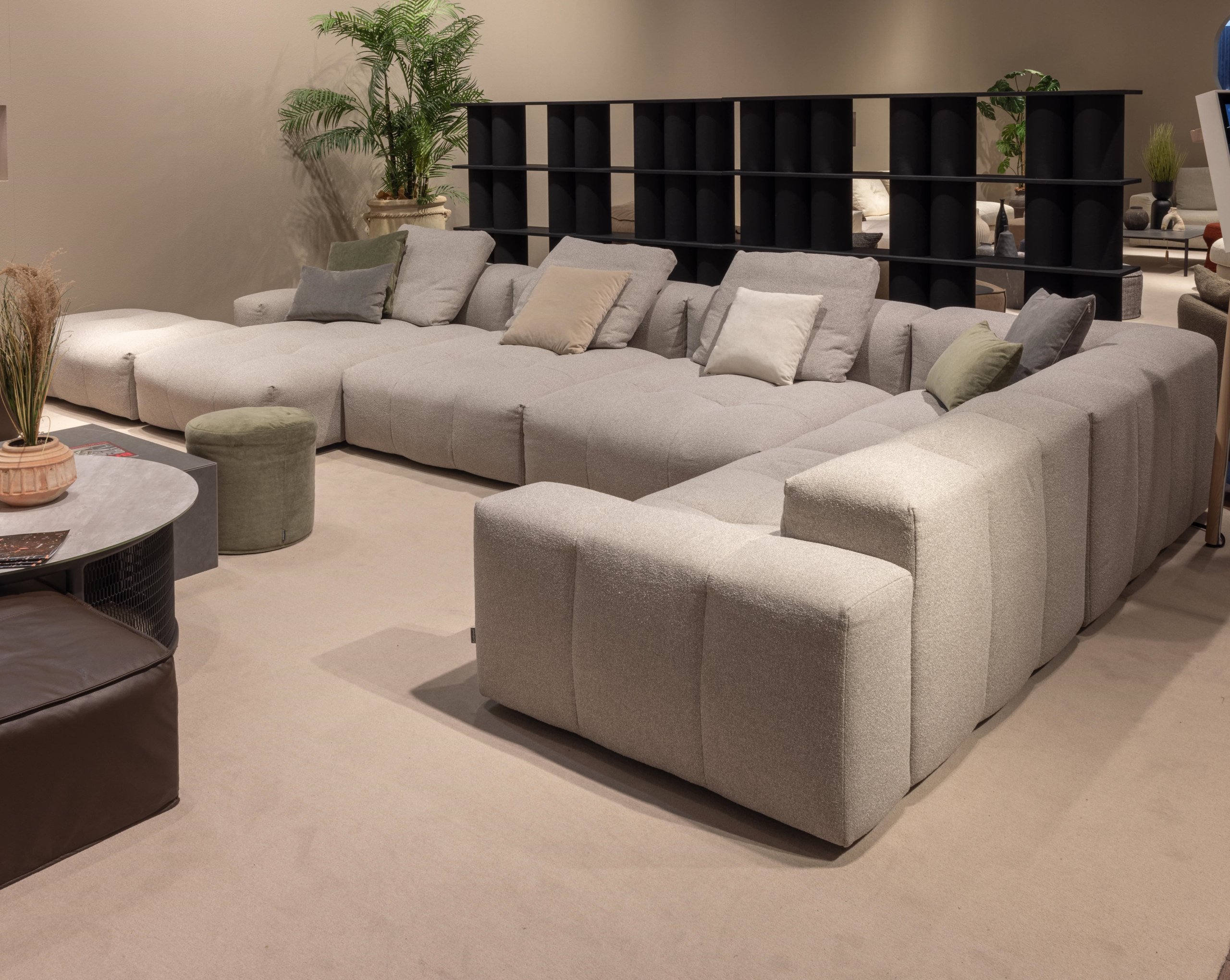 Gambit sectional sofa by Furninova - Image 7