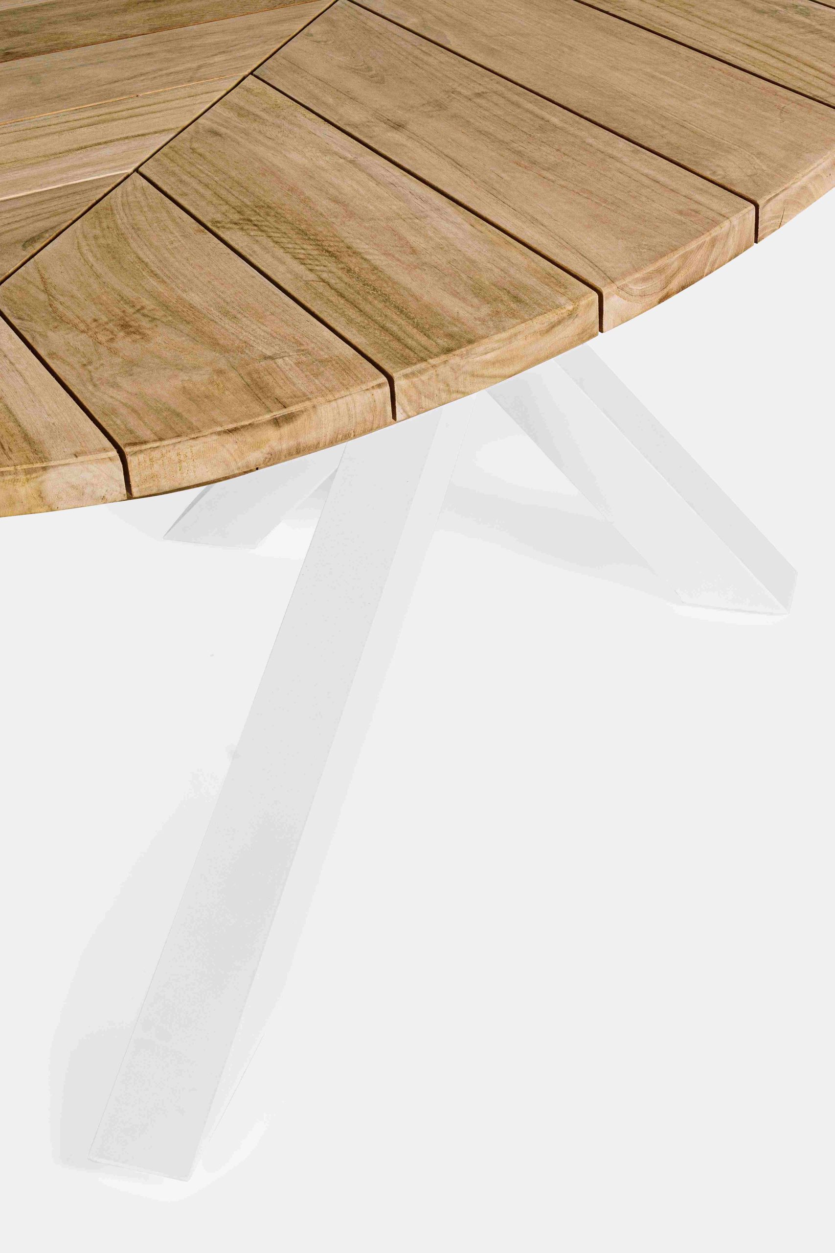 Palmdale oval wooden table by Bizzotto - Image 11