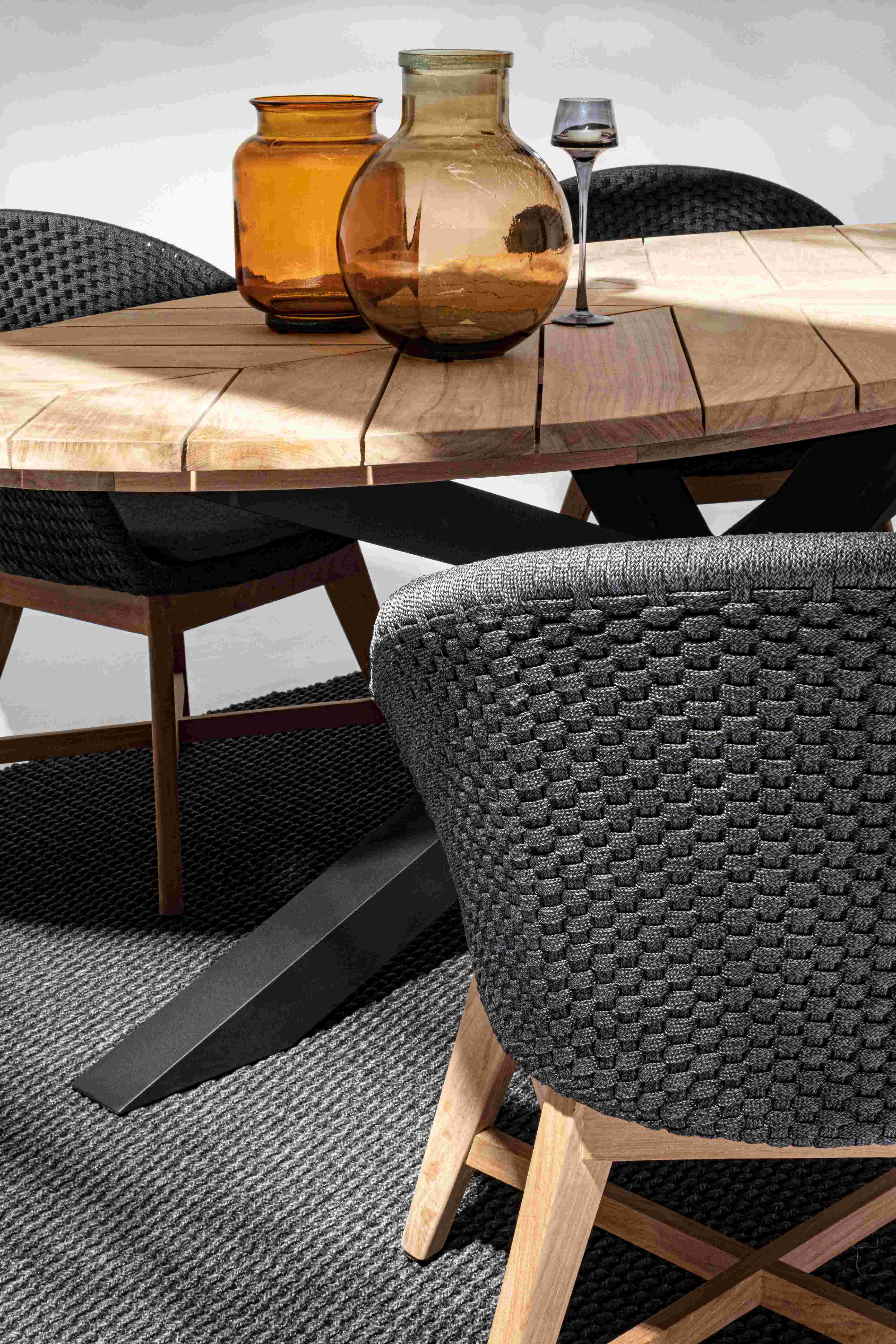 Palmdale oval wooden table by Bizzotto - Image 13