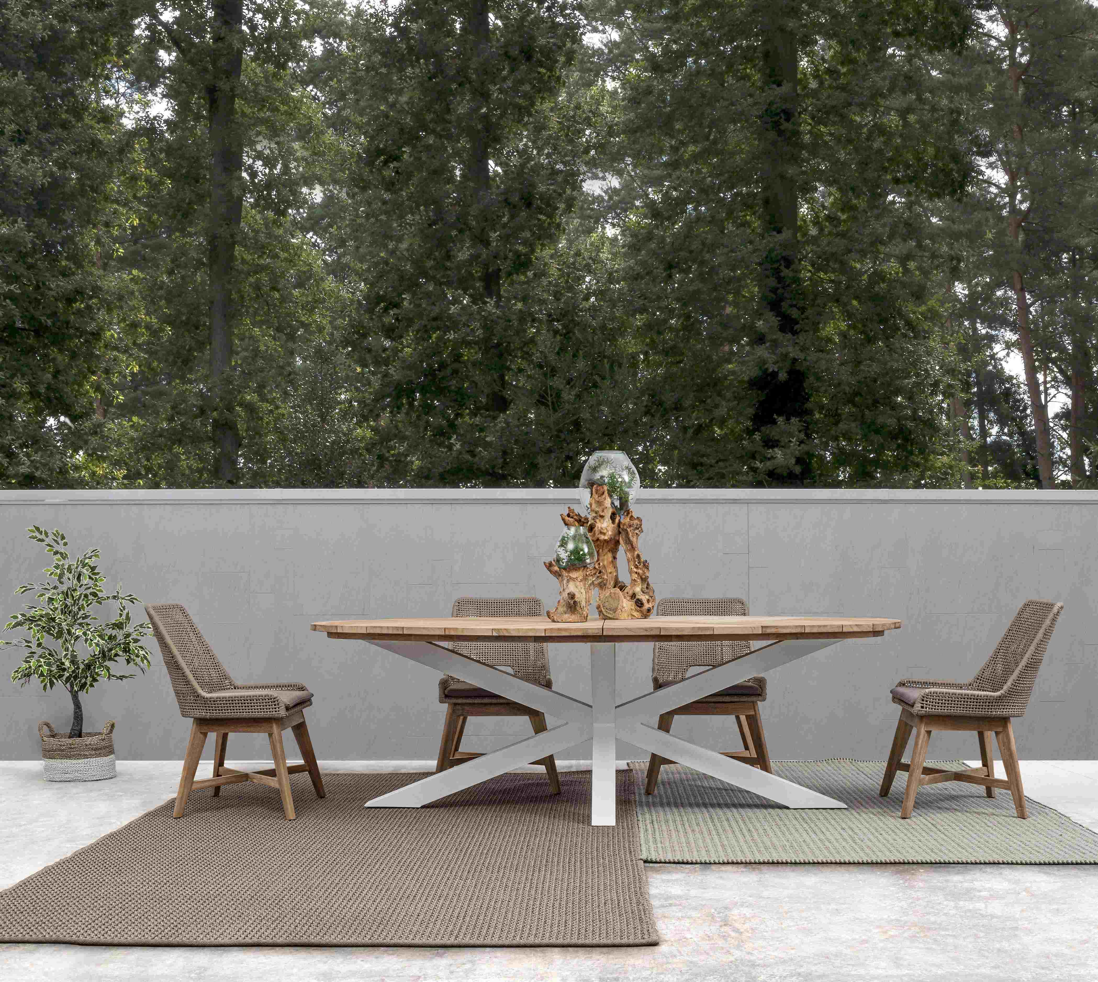 Palmdale oval wooden table by Bizzotto - Image 6